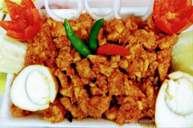 Tawa Chicken Bharta Recipe by Shireen Anwar