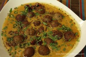 Daal Mein Koftay Recipe By Shireen Anwar